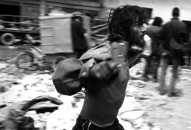 Colombia, Bogota, 2002 - 2009"Calle del Cartucho".Embalado.Right in a street of the Cartucho, a Nero is high with glu. He is not a man anymore, but a bird who, furing the short time his hallucination will last, flies away from his wretched life.Colombie, Bogota, 2002 - 2009"Calle del Cartucho".Embalado.En pleine rue du Cartucho, un Nero dÈfoncÈ ‡ la colle. Ce n?est plus un homme mais un oiseau, qui, le temps d?une hallucination, s?envole de sa condition misÈrable. Stanislas Guigui / Agence VU Colombia, Bogota, 2002 - 2009"Calle del Cartucho".Embalado.Right in a street of the Cartucho, a Nero is high with glu. He is not a man anymore, but a bird who, furing the short time his hallucination will last, flies away from his wretched life.Colombie, Bogota, 2002 - 2009"Calle del Cartucho".Embalado.En pleine rue du Cartucho, un Nero dÈfoncÈ ‡ la colle. Ce n?est plus un homme mais un oiseau, qui, le temps d?une hallucination, s?envole de sa condition misÈrable. Stanislas Guigui / Agence VU