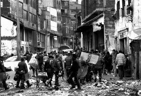 Colombia, Bogota, 2002 - 2009"Calle del Cartucho".Evacuation.The police came in force to evacuate a part of the Cartucho before razing a building.Colombie, Bogota, 2002 - 2009"Calle del Cartucho".Evacuation.La police venue en force Èvacue une partie du Cartucho avant de raser un immeuble. Stanislas Guigui / Agence VU Colombia, Bogota, 2002 - 2009"Calle del Cartucho".Evacuation.The police came in force to evacuate a part of the Cartucho before razing a building.Colombie, Bogota, 2002 - 2009"Calle del Cartucho".Evacuation.La police venue en force Èvacue une partie du Cartucho avant de raser un immeuble. Stanislas Guigui / Agence VU