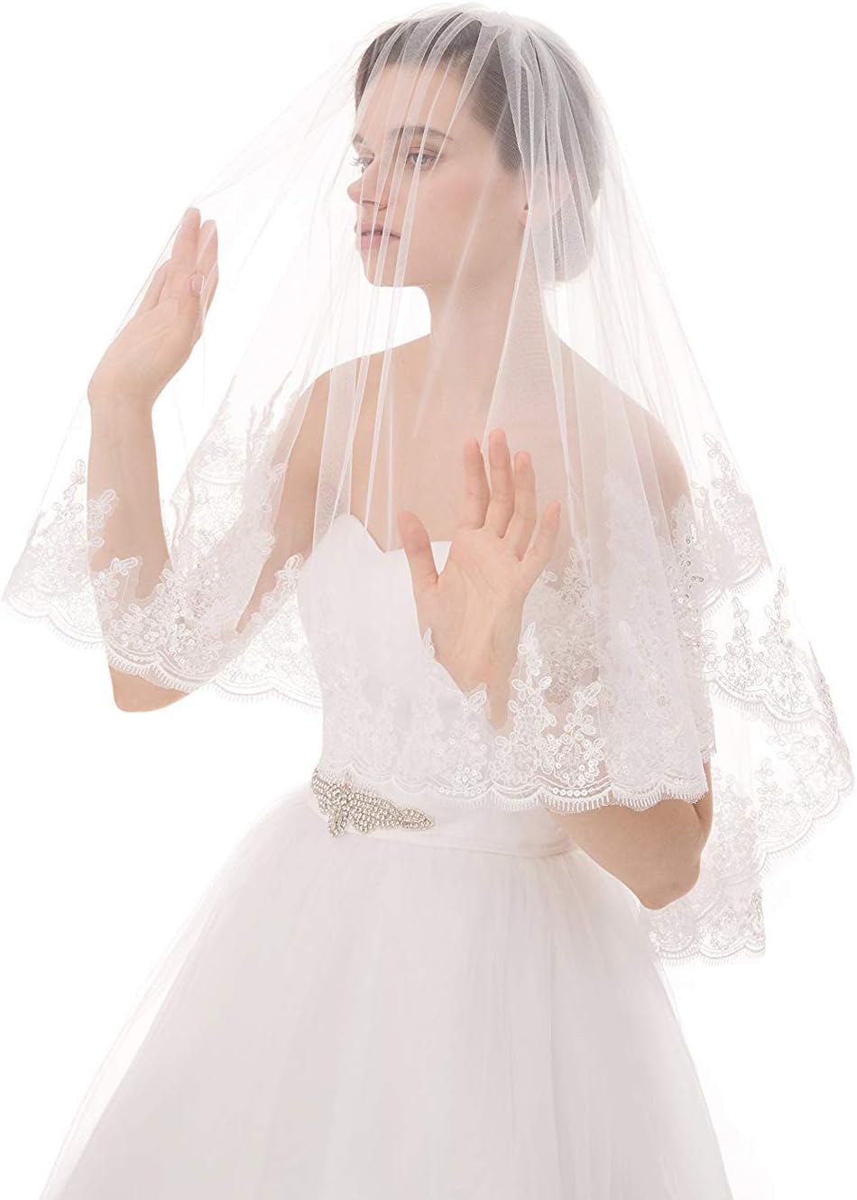 WOWBRIDAL 2 Layers Short Bridal Veil Wedding With Comb Sequined Edge bachelorette