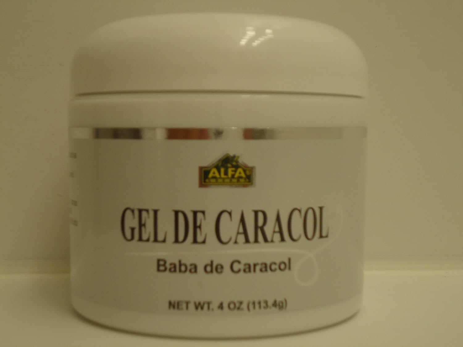 Gel De Caracol Cream 4 Oz by Alfa Vitamins. Snail Gel with Allantoin and Vitamin E. Blemish Control. Stretch Marks. Scars. Wrinkles. Revitalizing. Unisex